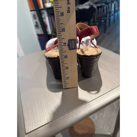 Naturalizer Martha Sandals Red Leather Wedge Heels Shoes Clogs Buckles Sz 5M - Picture 9 of 9